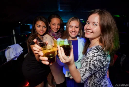 ночной клуб пати бас фото 1 - ruclubs.ru