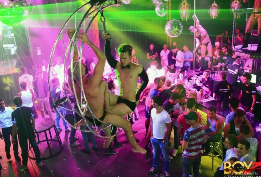 ночной клуб pony party фото 4 - ruclubs.ru