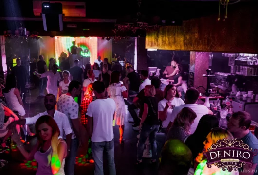 ночной клуб deniro фото 3 - ruclubs.ru