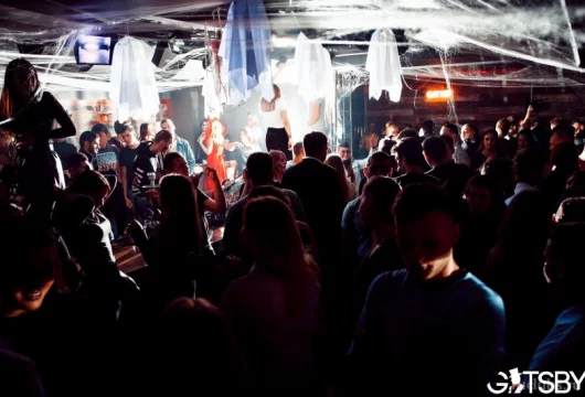 karaoke & dance bar gatsby фото 1 - ruclubs.ru