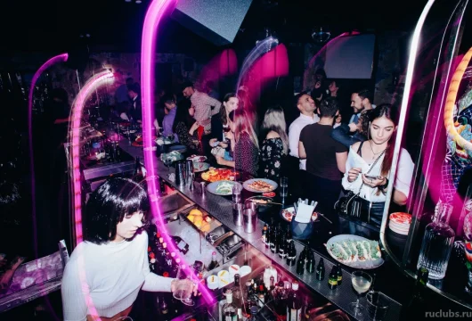 коктейльный бар dry&wet фото 8 - ruclubs.ru
